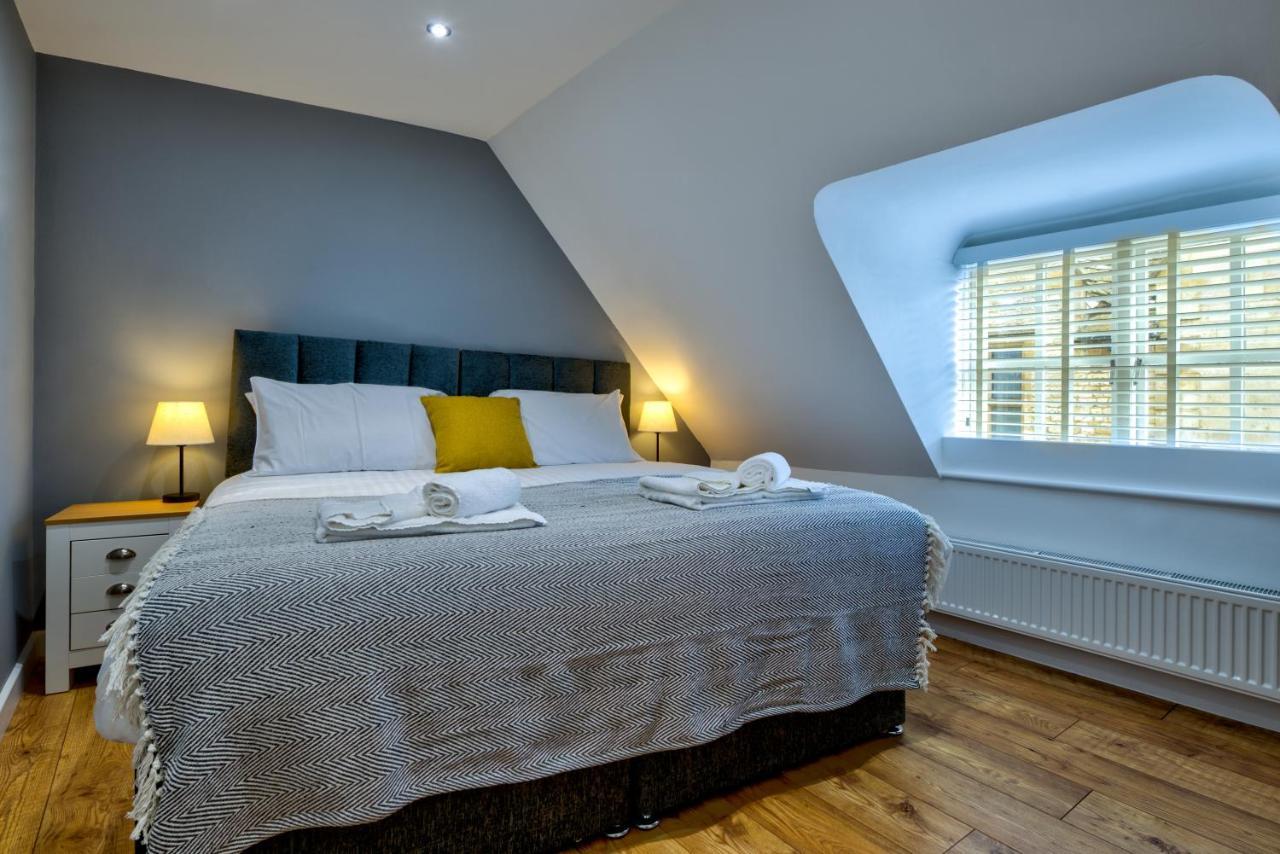 Stamford Central Stay - Stylish 2-Bed Apartment With Wifi Экстерьер фото